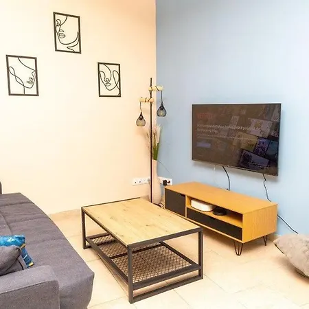 La Maison Du Bonheur *